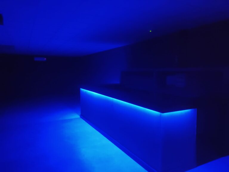 Sala-The-Return-24h-Nogales-Badajoz-zona-azul